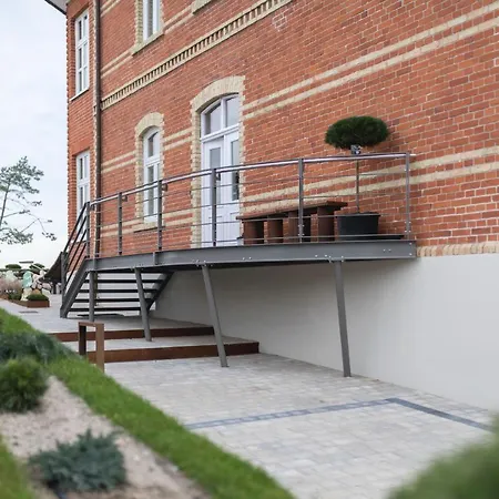 Goldmaedchen 93 - Honeymoon