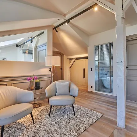 Goldmaedchen 93 - Honeymoon *